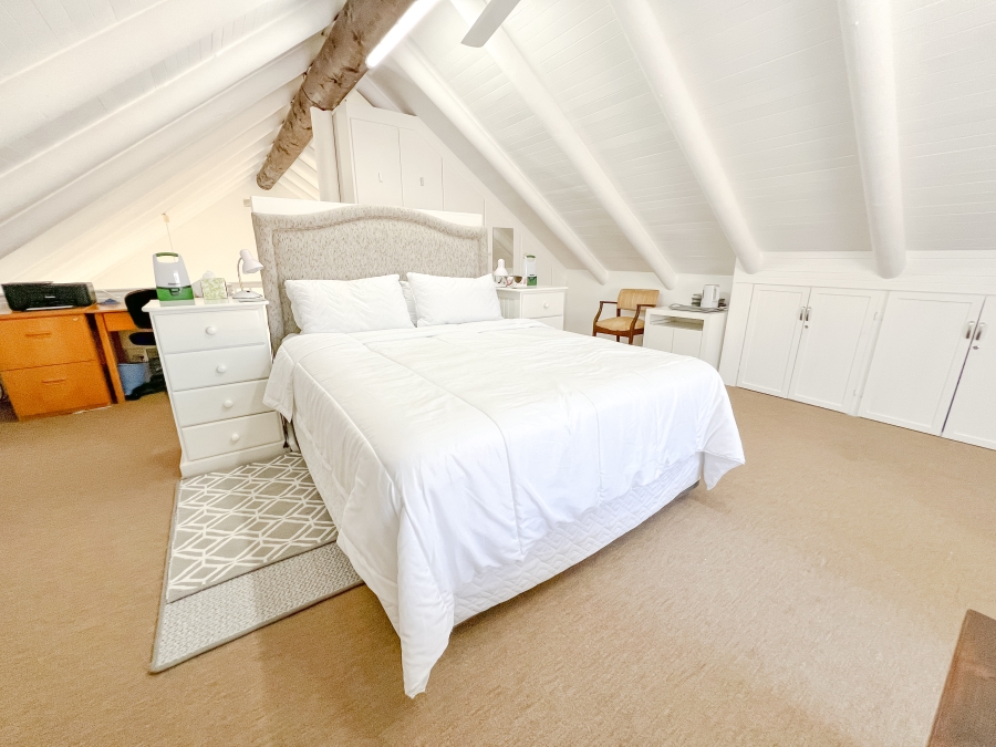 4 Bedroom Property for Sale in Keurbooms River Western Cape